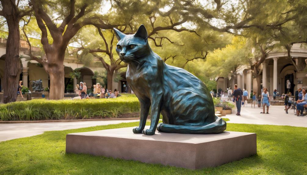 purrfect monument in texas